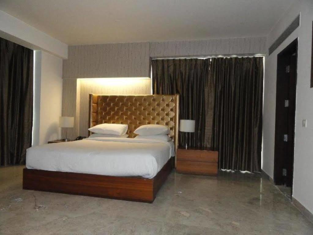 Fabhotel Prime Sage นิวเดลี ภายนอก รูปภาพ